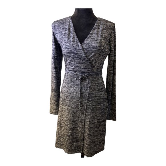 GAP Dresses & Skirts - Gap Dress Womens Size XS Marled Black Knit V-neck Waist Tie Wrap Long Sleeve